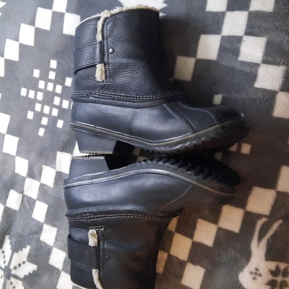 Sorel Black Leather Ankle Rubber Sherpa Lined Boots  NL2135-010 Size 9 - Picture 3 of 16